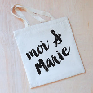Oui Oui Personalized Tote at Hi Little One